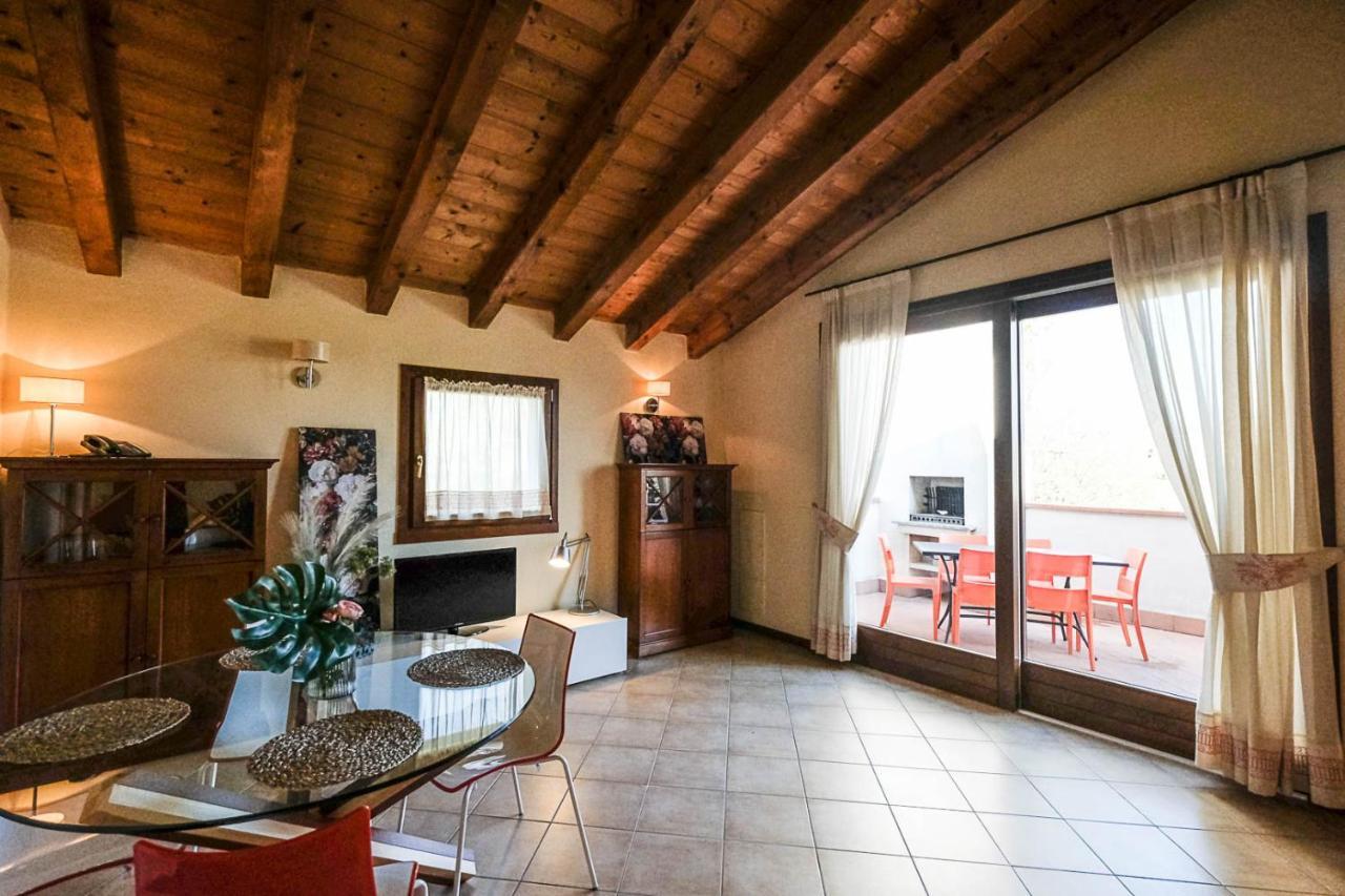 Flori - Garda Appartement *